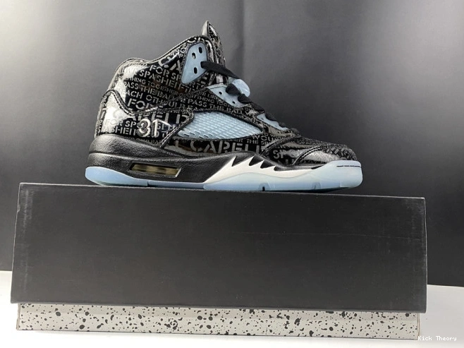 Kick Theory 633068-010 5 AIR Retro Doernbecher Jordan 0814